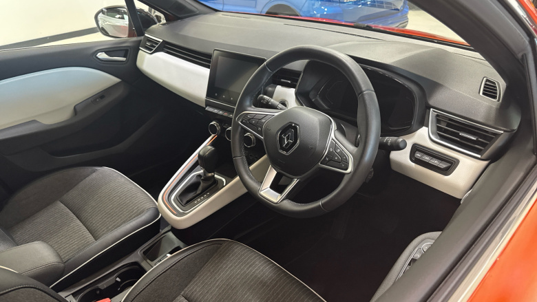 Renault Clio 1.6 E-TECH full hybrid 145 Techno 5dr Auto Hybrid Hatchback